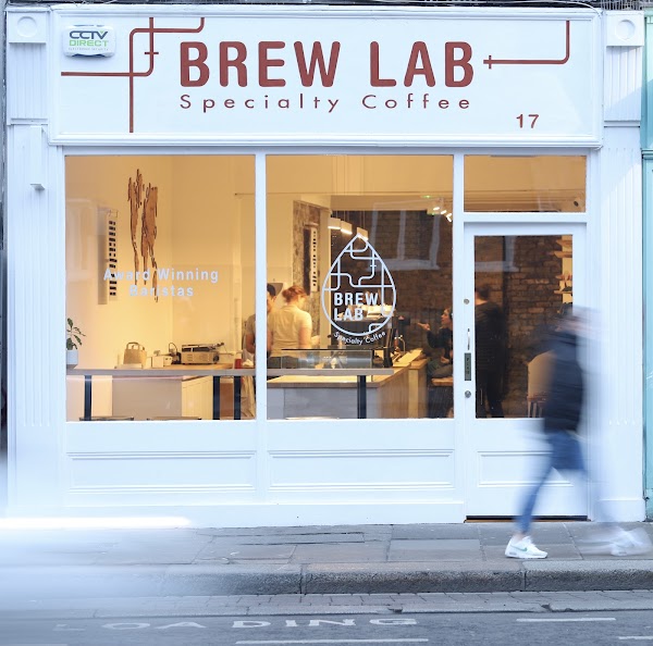 Brew Lab Specialty Coffee interior